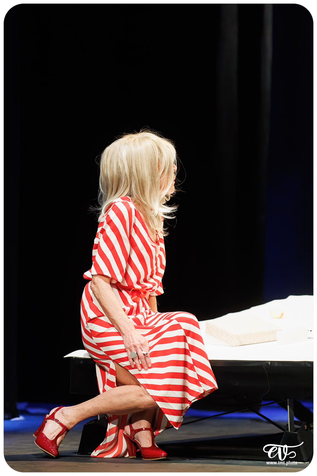 HISTOIRE D'AMOUR (DERNIERS CHAPÎTRES) - CIE LE TALON ROUGE